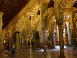 Cordoue 8 la Mesquita arches et colonnes